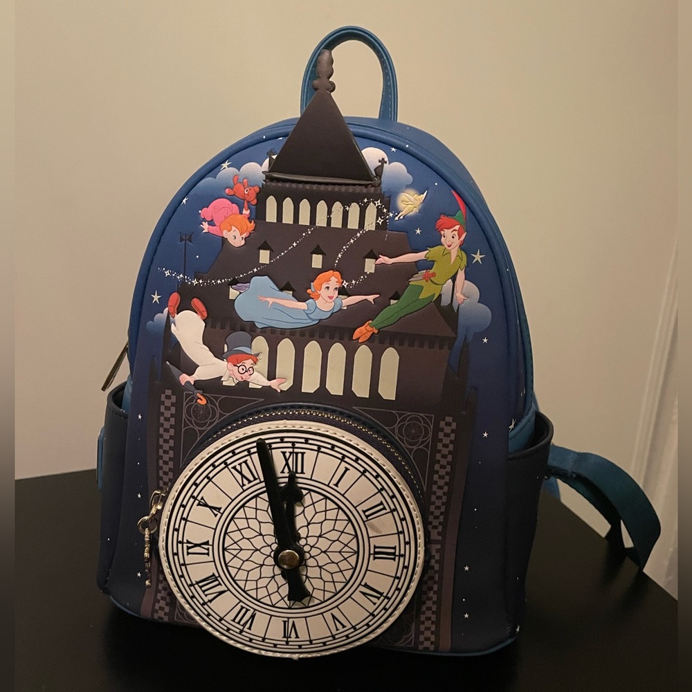 Peterpan Loungefly mini backpack